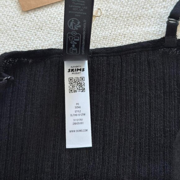 Skims Sheer Knit Cami Bodysuit in Onyx, Size X-Small - Picture 9 of 10